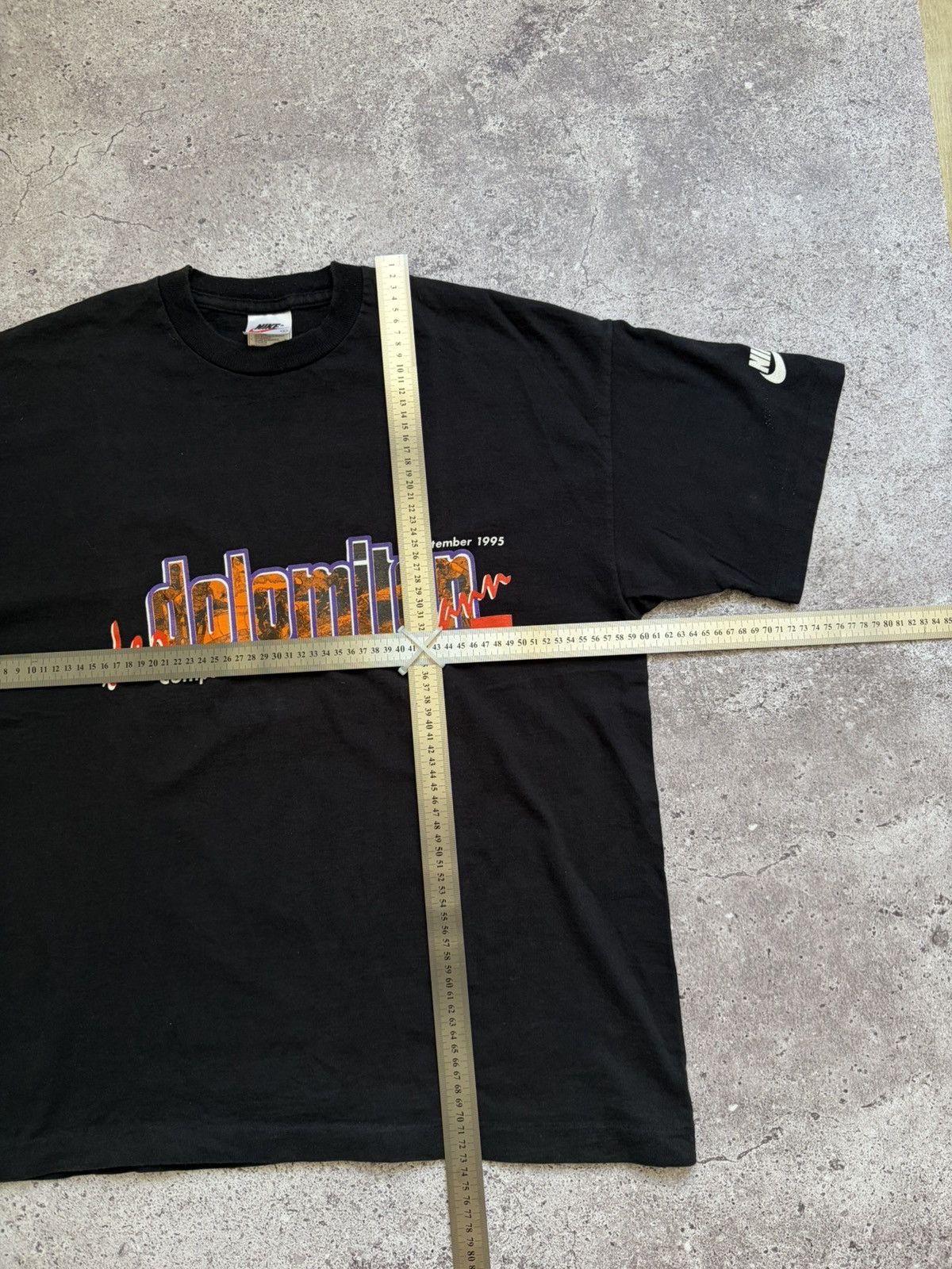 Nike Vintage Nike Dolomiten 1995 T-shirt Size US L / EU 52-54 / 3 - 8 Thumbnail