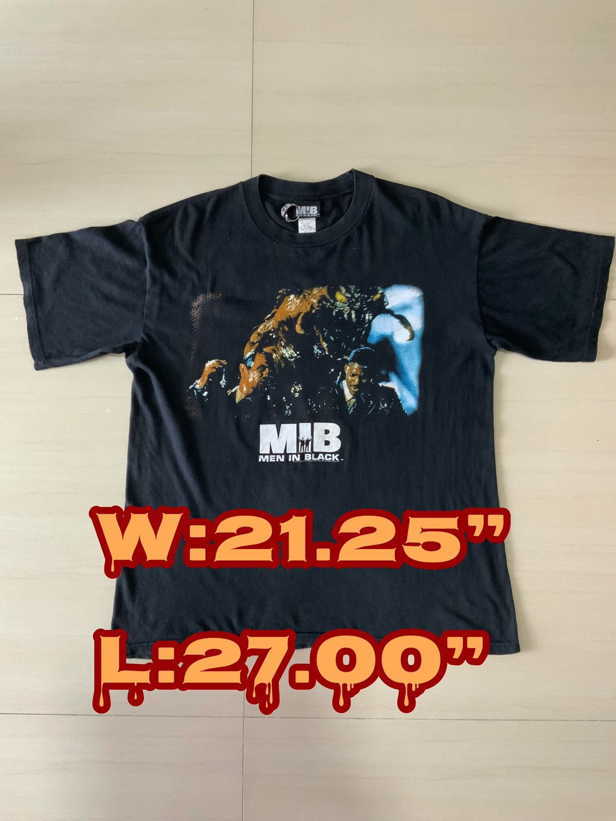 image of Movie x Vintage 1997 Men In Black Mib Let’S Bag Us Some Bug J K 90's Shirt (Size XL)