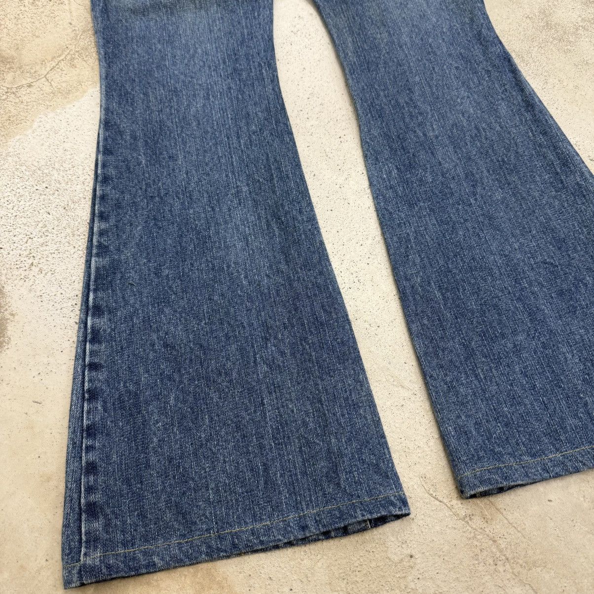 Japanese Brand Flare Vintage Blue Moon Blue Unisex Denim Pants Size US 27 - 14 Thumbnail