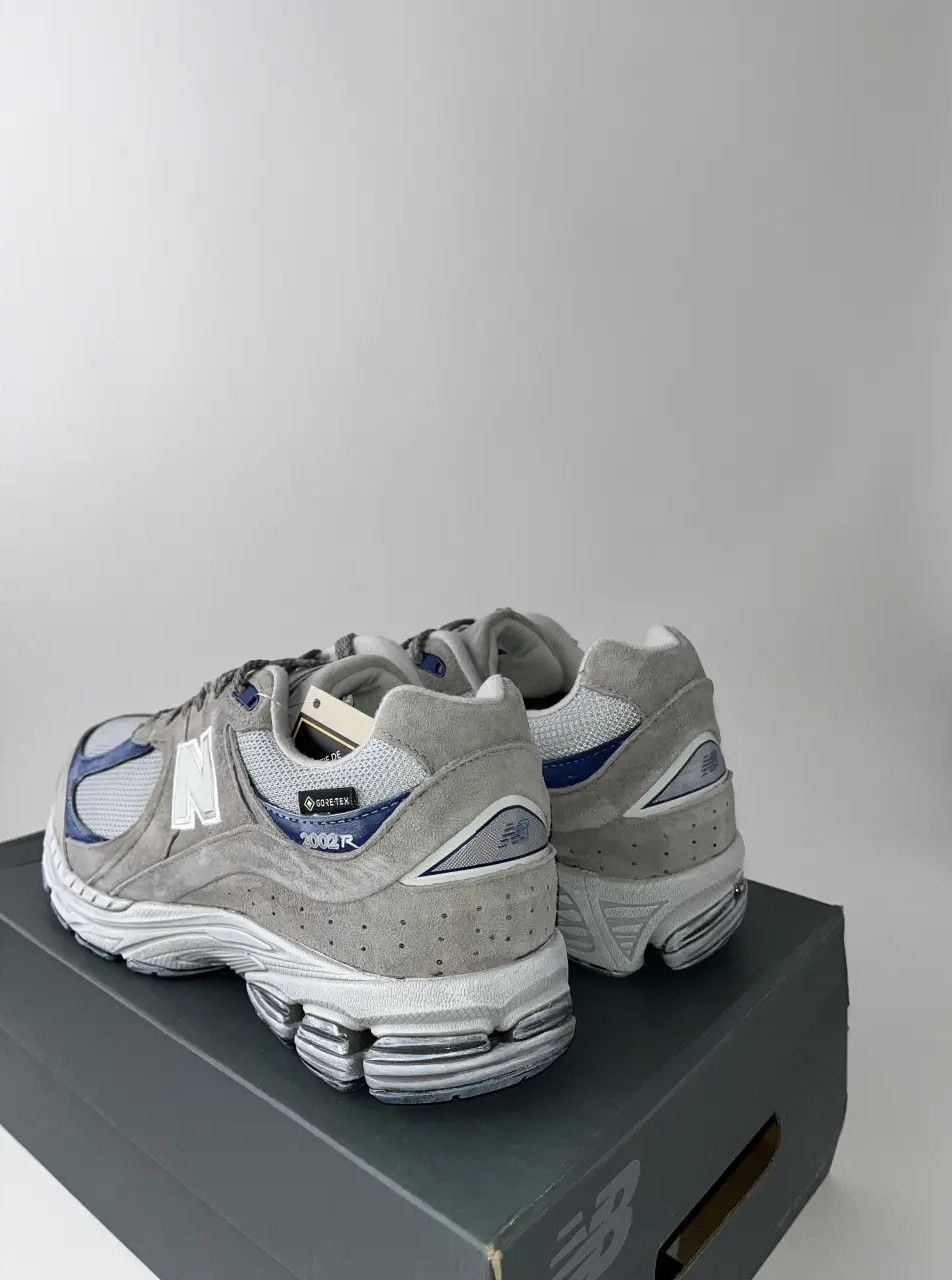 New Balance New Balance 2002R Gore-Tex Marblehead Moon Shadow Size US 9 / EU 42 - 5 Thumbnail
