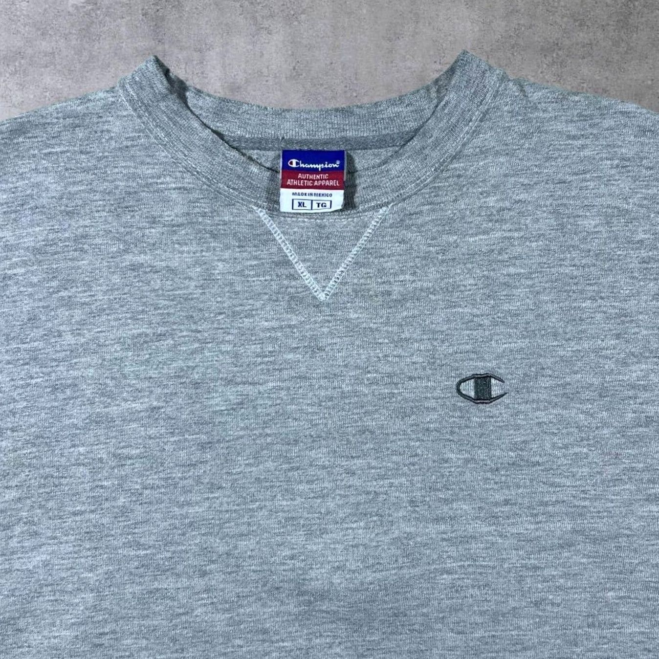 Champion VINTAGE Champion Sweatshirt Grey Embroidered Logo Made In Mexico XL Crewneck Mens Size US XL / EU 56 / 4 - 4 Thumbnail