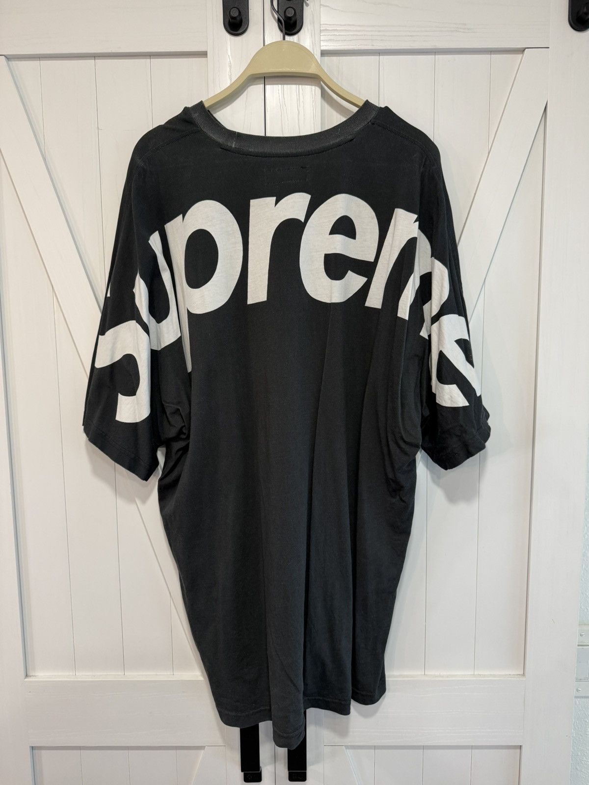 Supreme Supreme Big Logo Grey Tee Size US XL / EU 56 / 4 - 1 Thumbnail