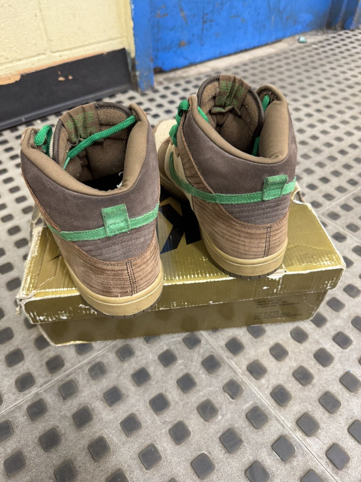 Nike SB Nike SB 2007 wood deck/ tweed green Size US 10 / EU 43 - 5 Thumbnail