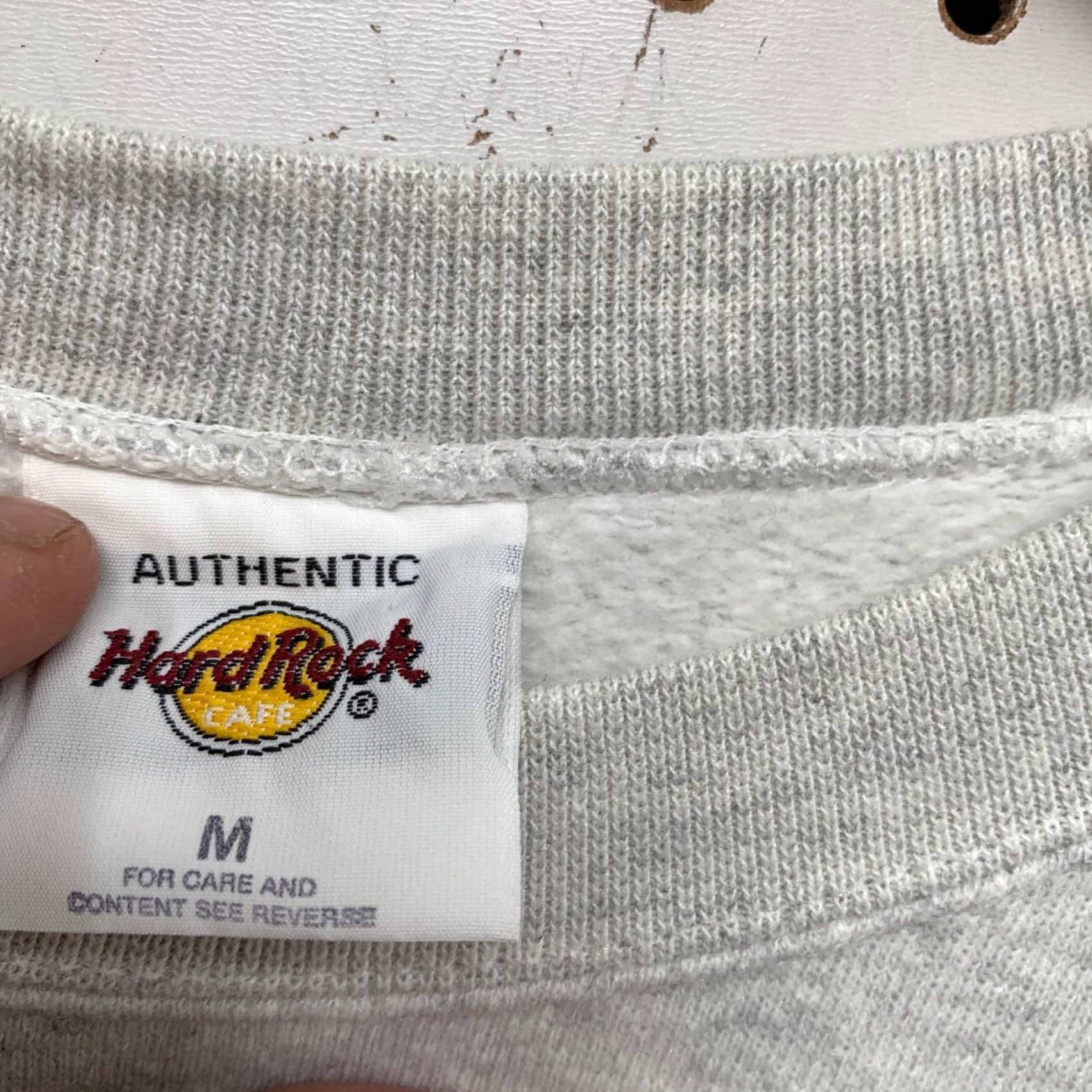 Hard Rock Cafe VINTAGE Hard Rock Cafe Hollywood Sweatshirt Men M Gray Fleece Crewneck USA Sweatshirt Mens Size US M / EU 48-50 / 2 - 3 Thumbnail