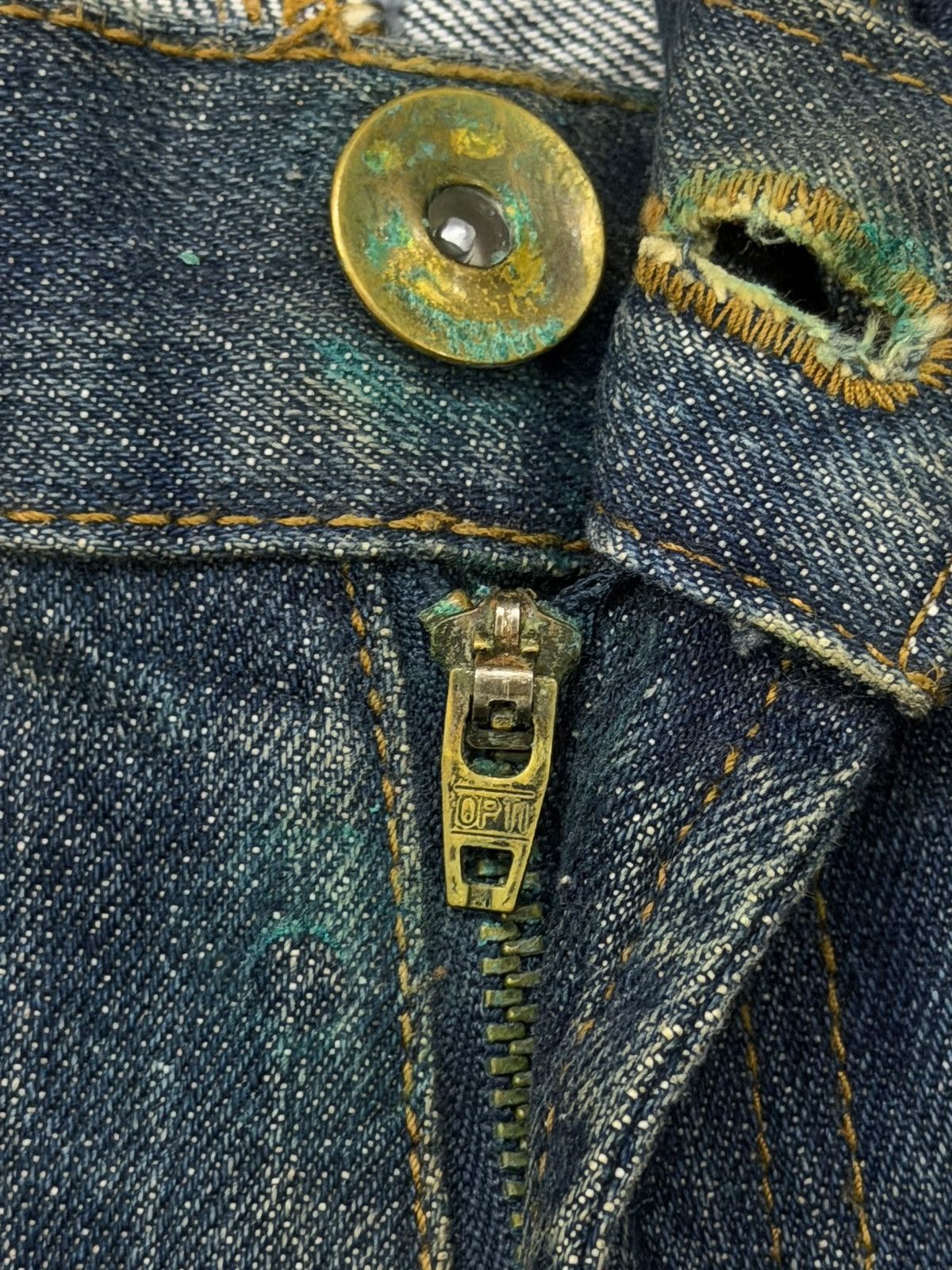Japanese Brand Vintage Japanese Denim Jeans Y2K Vintage Fade mud wash | W29 Size US 29 - 8 Thumbnail