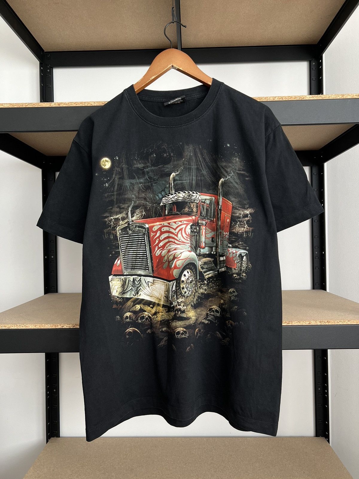 Vintage Vintage Semi Truck Skull Skeleton Graphic T-shirt Size US L / EU 52-54 / 3 - 3 Thumbnail