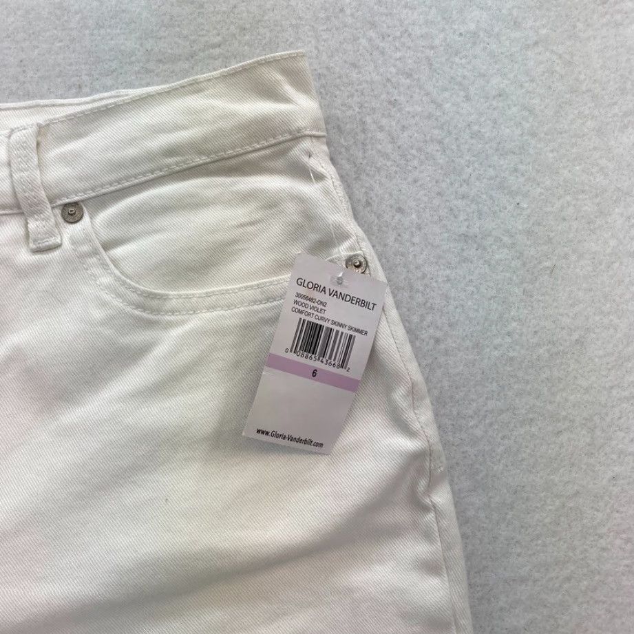 Gloria Vanderbilt Gloria Vanderbilt Amanda Capri Jeans Women's 6 White Stretch Denim Heritage Slim NWT Size ONE SIZE - 3 Thumbnail