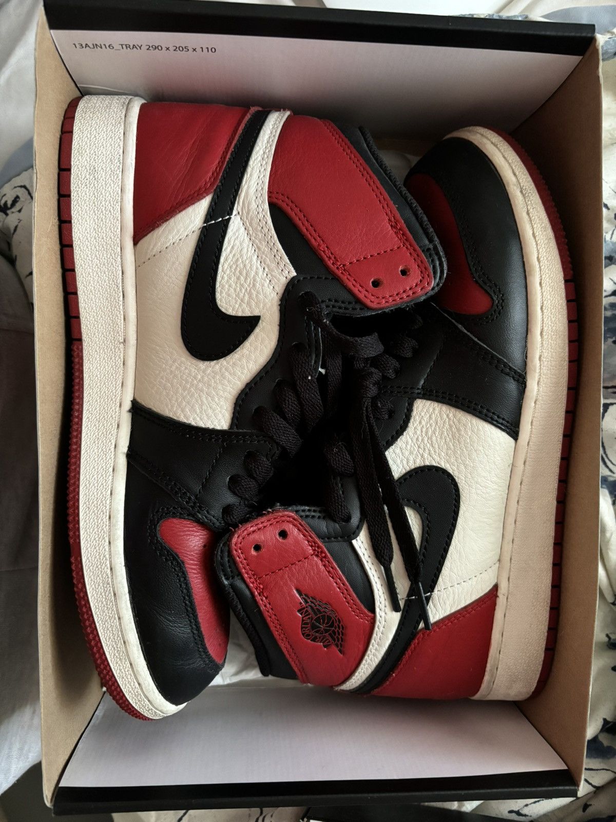 Jordan Brand Jordan bred toe 7Y Size US 7 / EU 40 - 1 Thumbnail