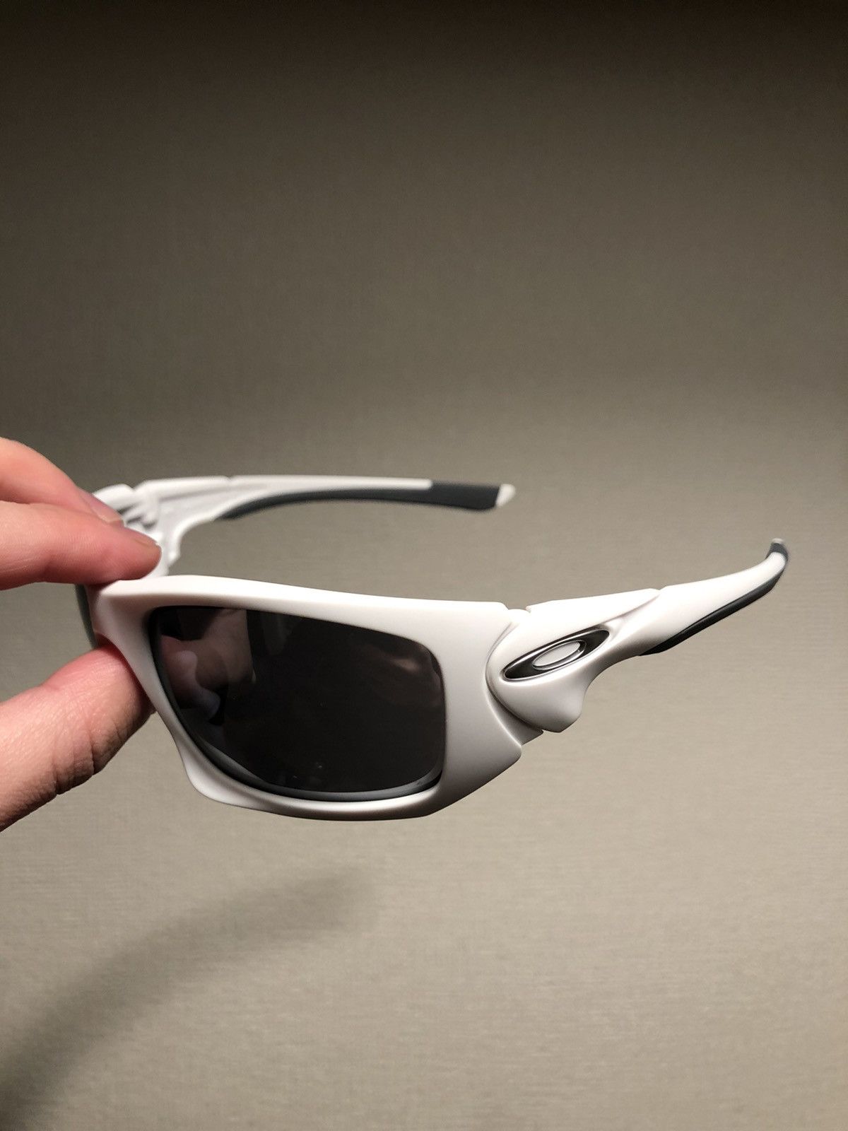 image of Oakley Scalpel Sunglasses Vintage in White, Men's