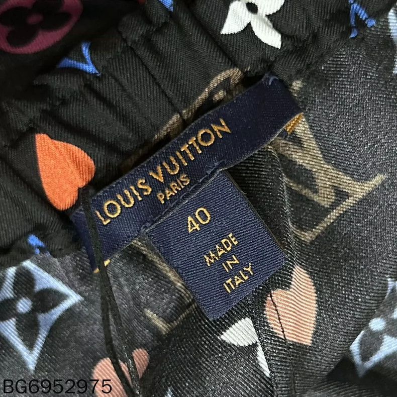 Louis Vuitton Louis Vuitton Logo Print Silk Wide-Leg Pants- Size 39" - 4 Thumbnail