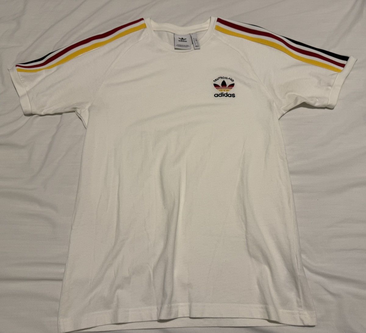 Adidas Adidas Originals Germany T-shirt Size US S / EU 44-46 / 1 - 1 Thumbnail