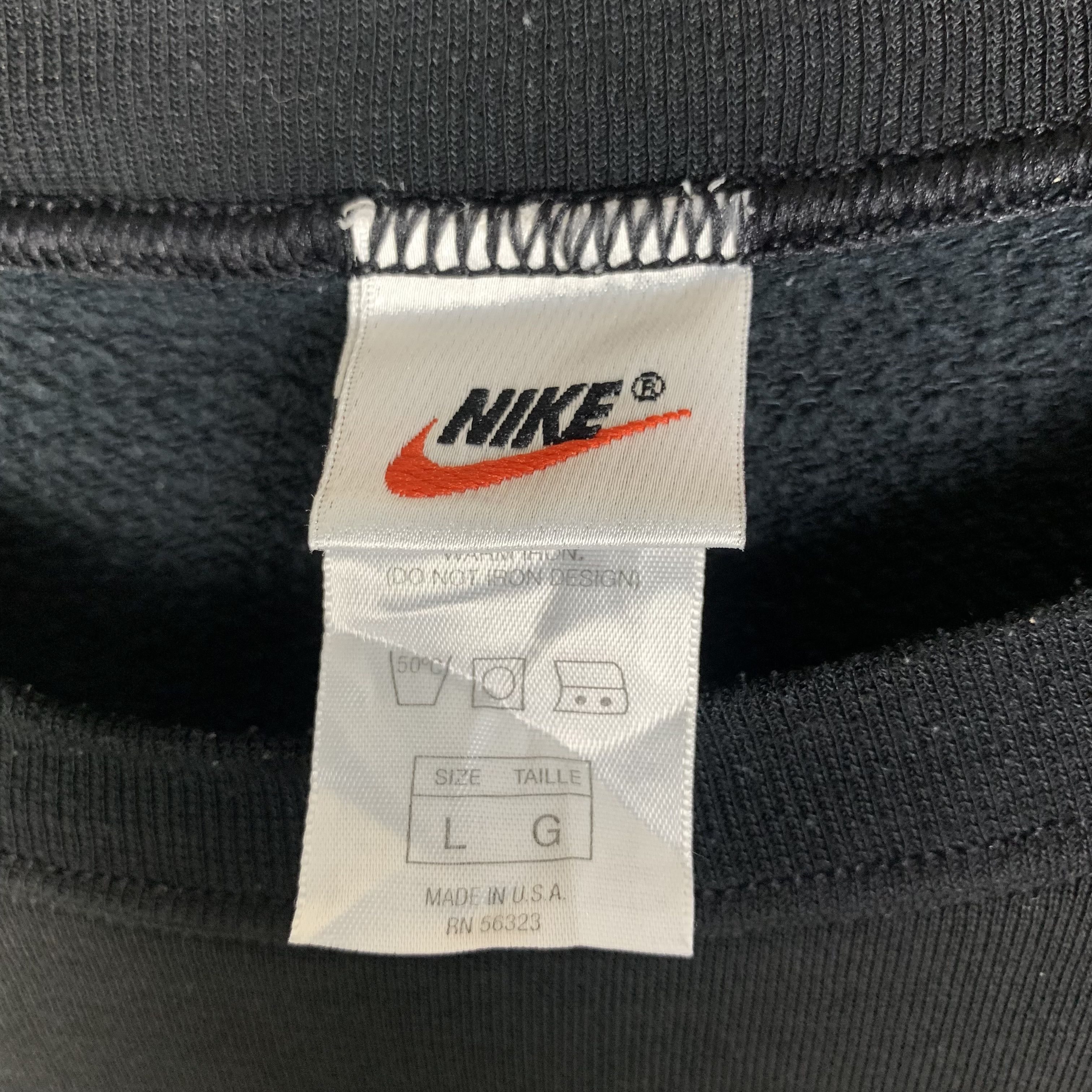 Nike Vintage Nike Swoosh Sweatshirt Crewneck Size US L / EU 52-54 / 3 - 3 Thumbnail