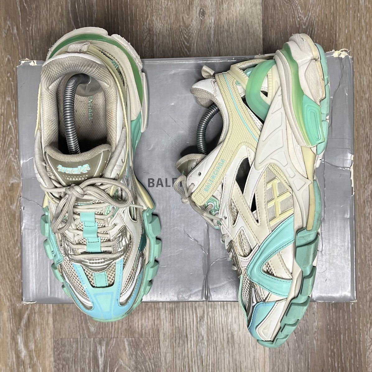 Balenciaga balenciaga track 2 Size US 7 / EU 40 - 2 Thumbnail