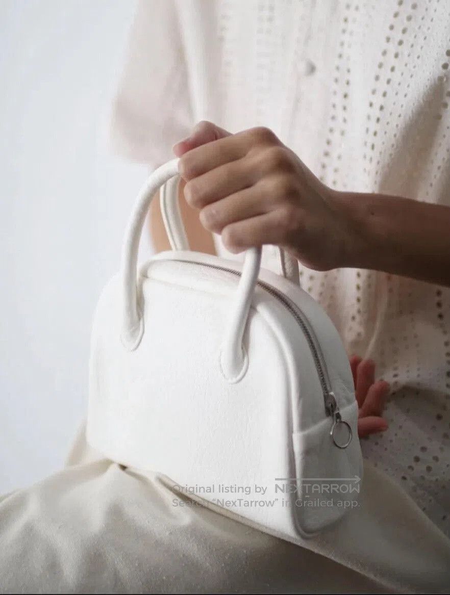 Japanese Brand White Mini Boston Bag with Shoulder Strap. Size ONE SIZE - 6 Thumbnail