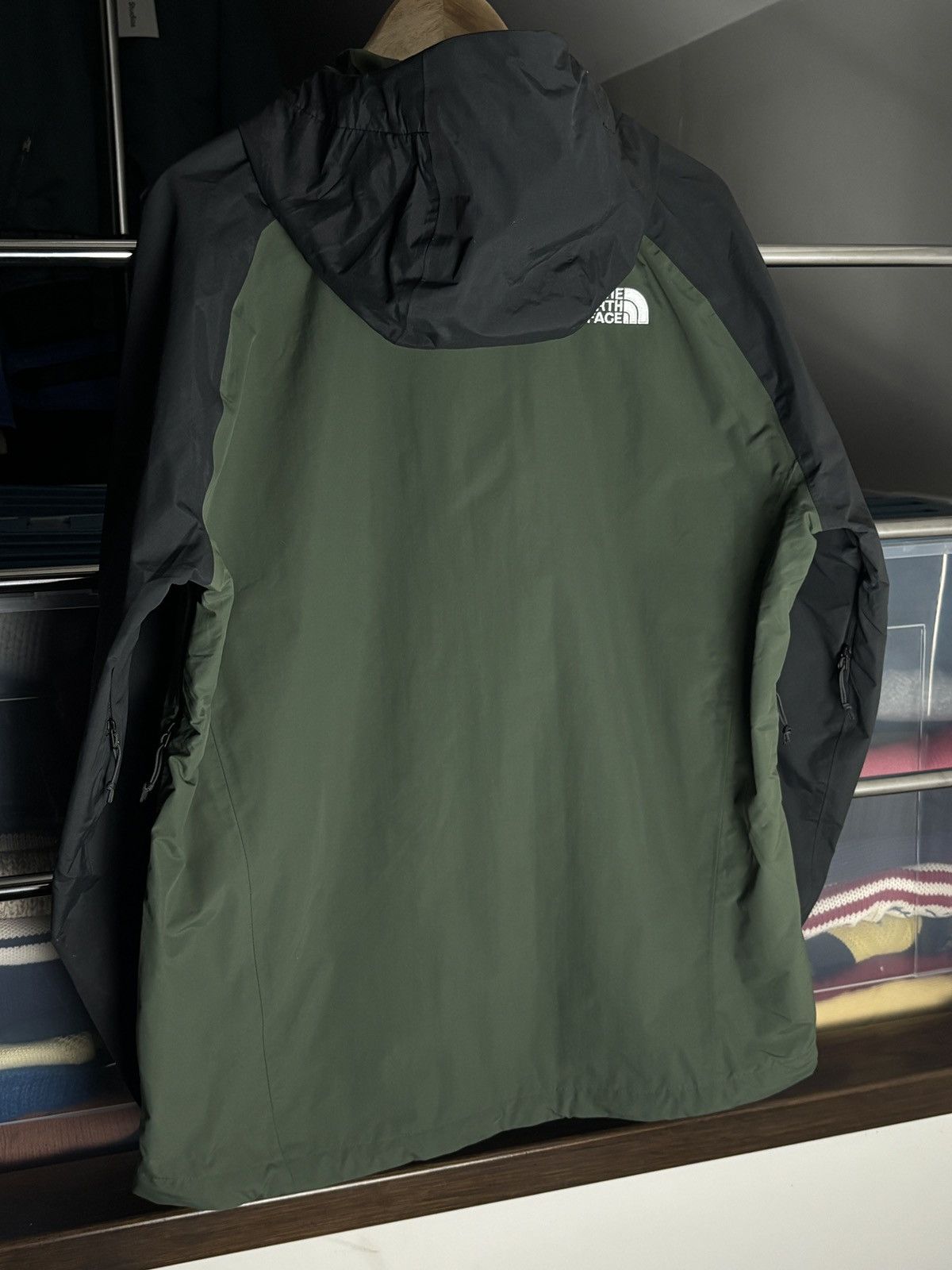 The North Face The North Face Dryvent Shell Outdoor Windbreaker Rain Jacket Size US L / EU 52-54 / 3 - 9 Thumbnail