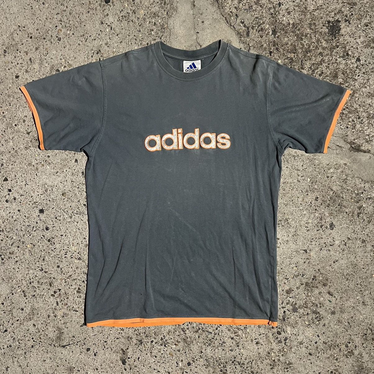 Adidas × Vintage Adidas t shirt vintage 90s Size US M / EU 48-50 / 2 - 1 Thumbnail