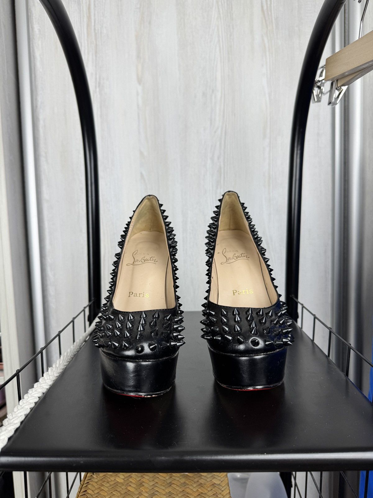 Christian Louboutin Christian Louboutin Black Patent Leather Bianca Spike Pumps Size US 8 / IT 38 - 7 Thumbnail