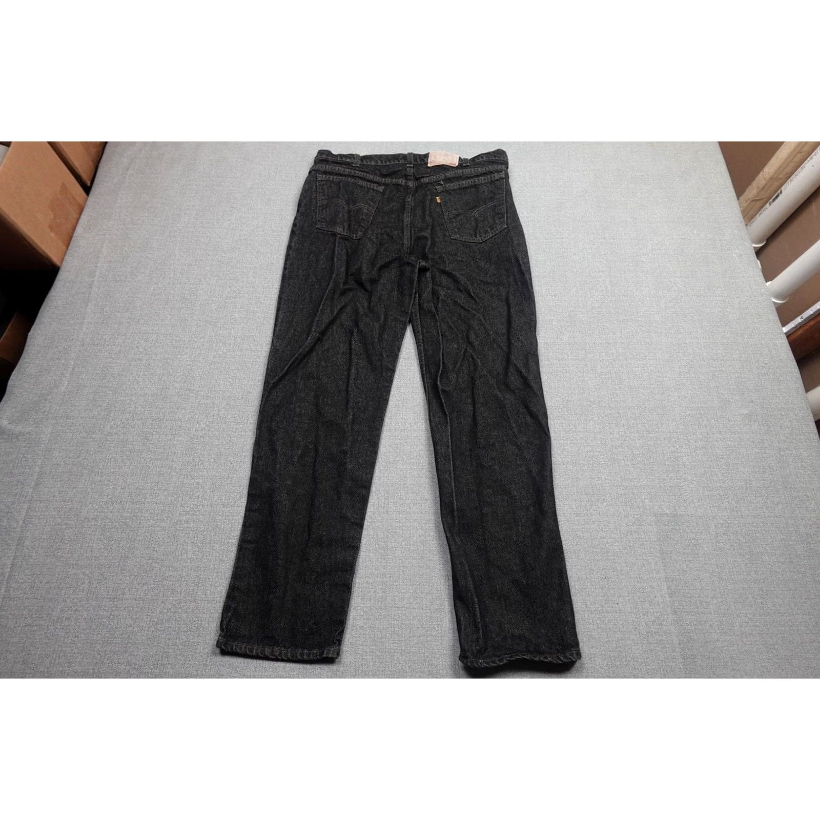 Levi's VINTAGE Levi's 540 Relaxed Jeans Mens 40x32 Gray Charcoal Denim Heavyweight Straight Jeans Mens 40x32 Gray Charcoal Wash 5-Pocket Denim USA Size US 40 / EU 56 - 4 Thumbnail