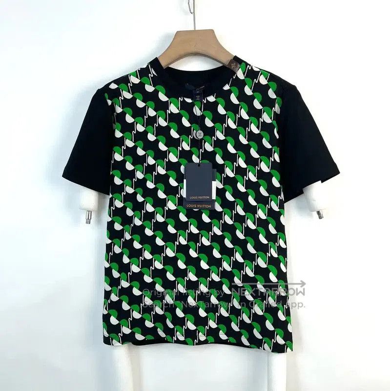Louis Vuitton Louis Vuitton Black Cotton Short Sleeve T. Size XS / US 0-2 / IT 36-38 - 1 Thumbnail