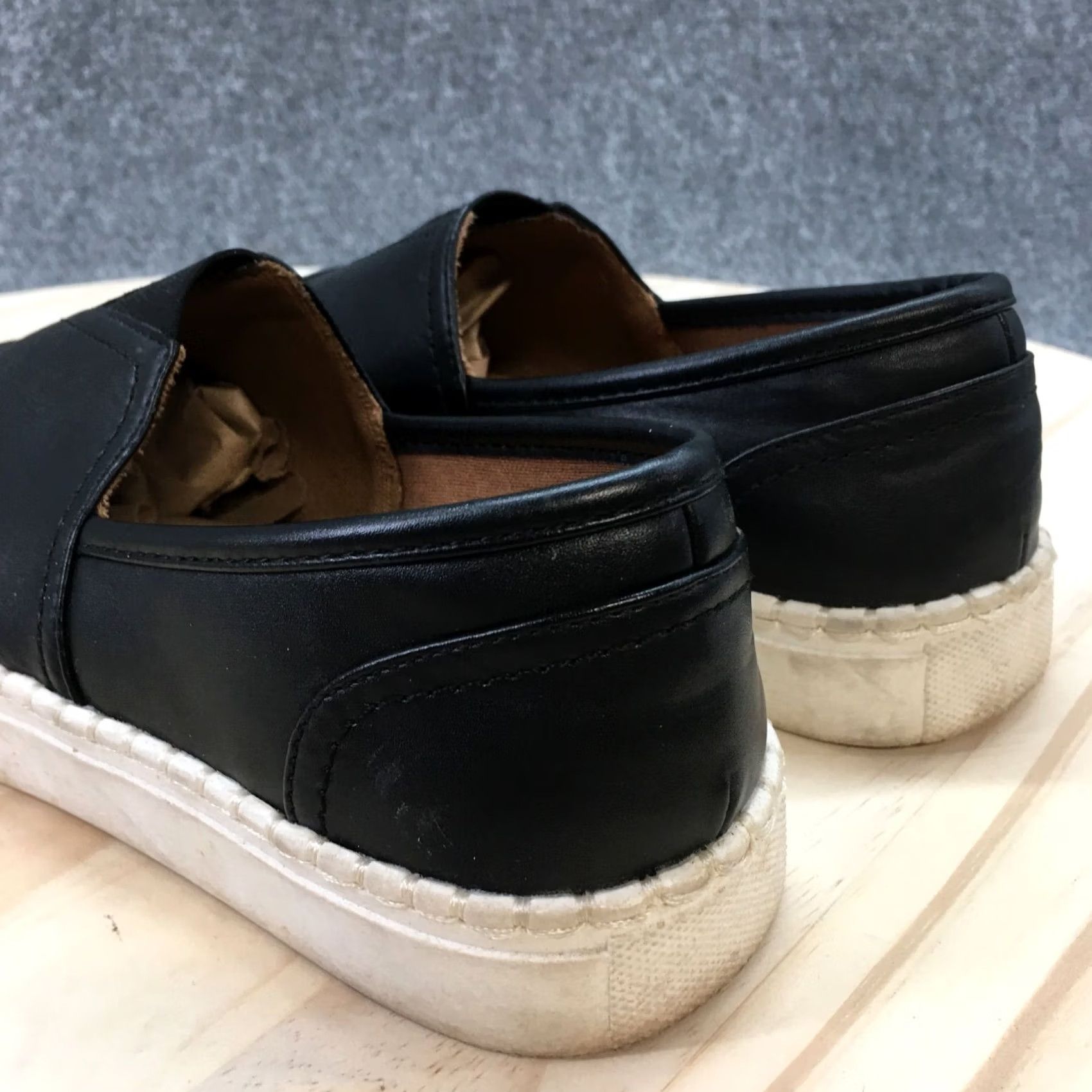 Dolce Vita Dolce Vita Loafer Womens 7 Black Sumna Round Toe Slip On Casual Comfort Leather Shoe Size US 7 / IT 37 - 7 Thumbnail