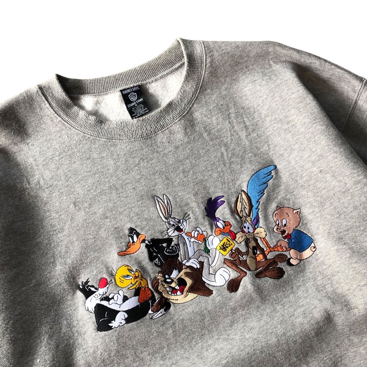 Cartoon Network × Vintage × Warner Bros WARNER BROS Embroidered Cartoon Sweatshirt Size US XL / EU 56 / 4 - 3 Thumbnail
