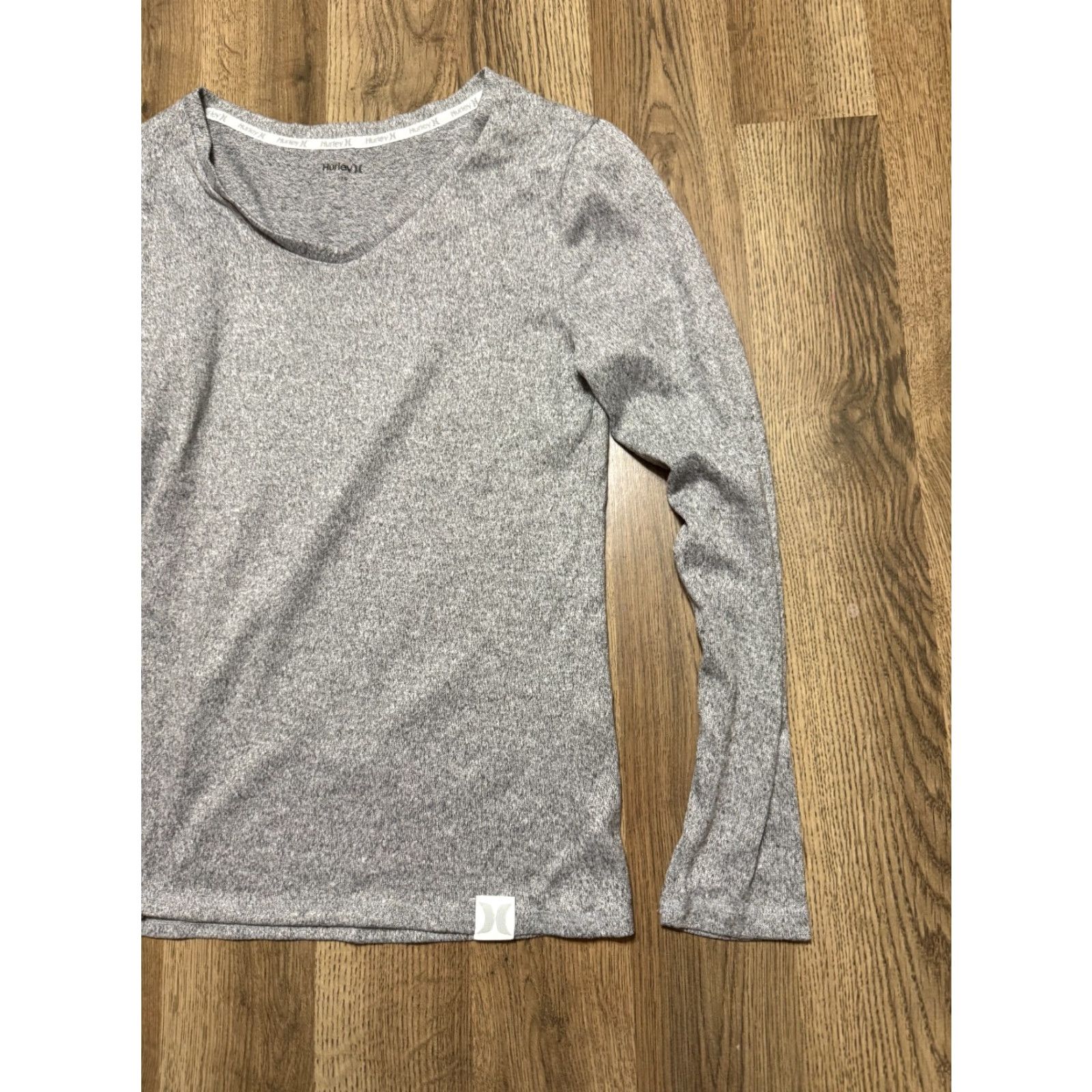 Hurley Hurley Shirt Women’s L Gray V-Neck Long Sleeve T-Shirt Regular Size L / US 10 / IT 46 - 4 Thumbnail