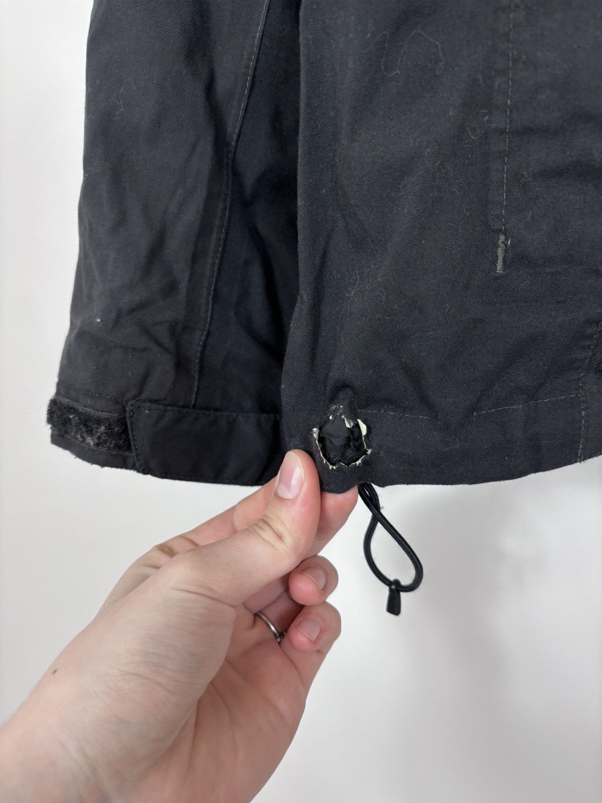 The North Face The North Face HyVent Women’s Black Hooded Outdoor Jacket Size L / US 10 / IT 46 - 9 Thumbnail