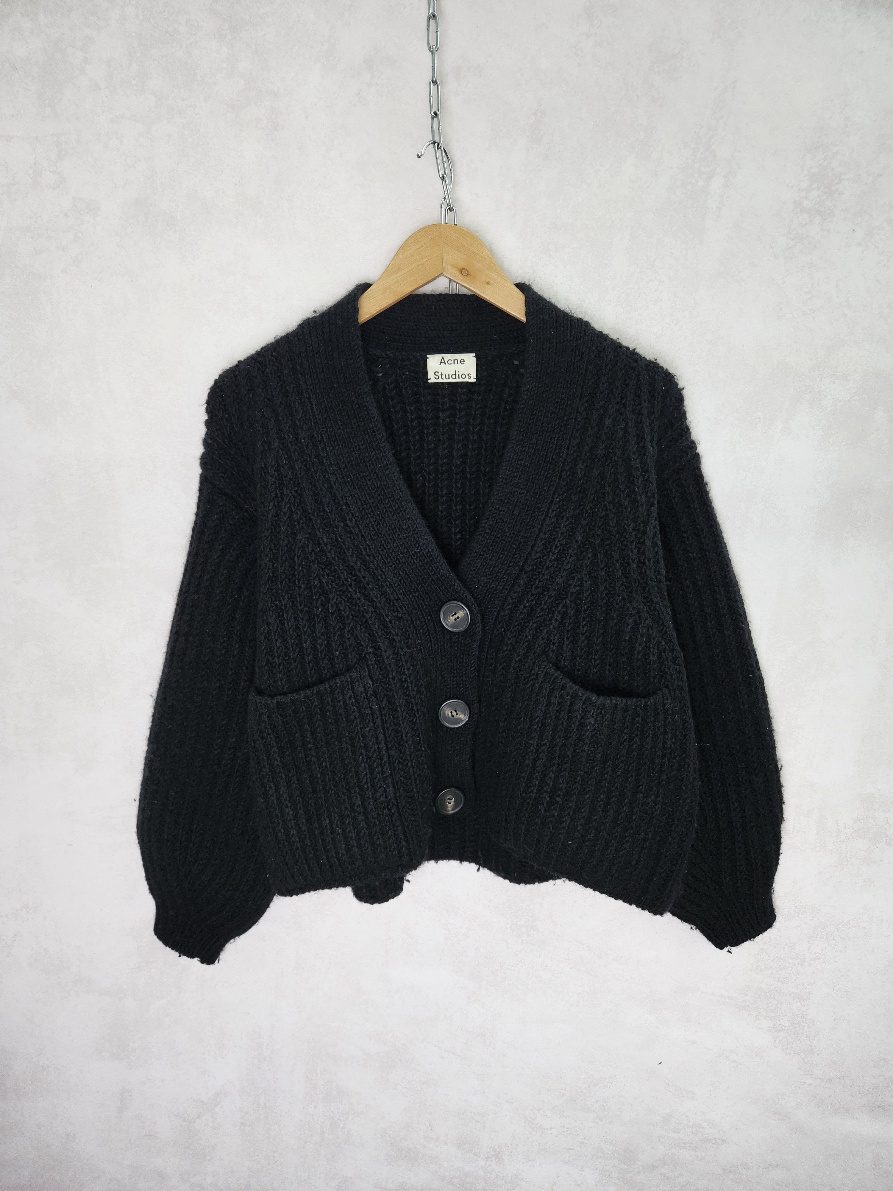 Acne Studios Acne Studios Hadlee Chunky heavy blak cardigan sweater Size XS / US 0-2 / IT 36-38 - 1 Thumbnail