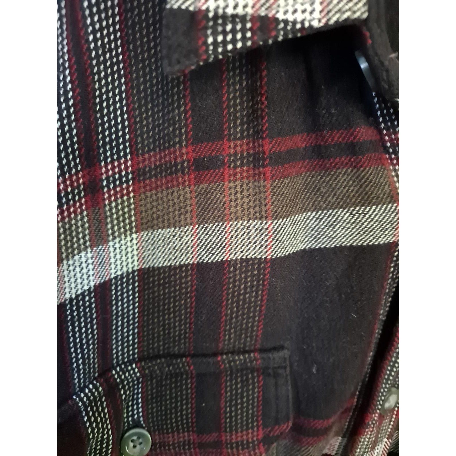 Other Woolrich Black, Red, Tan and White Flannel Shirt Size Large Size US L / EU 52-54 / 3 - 2 Thumbnail