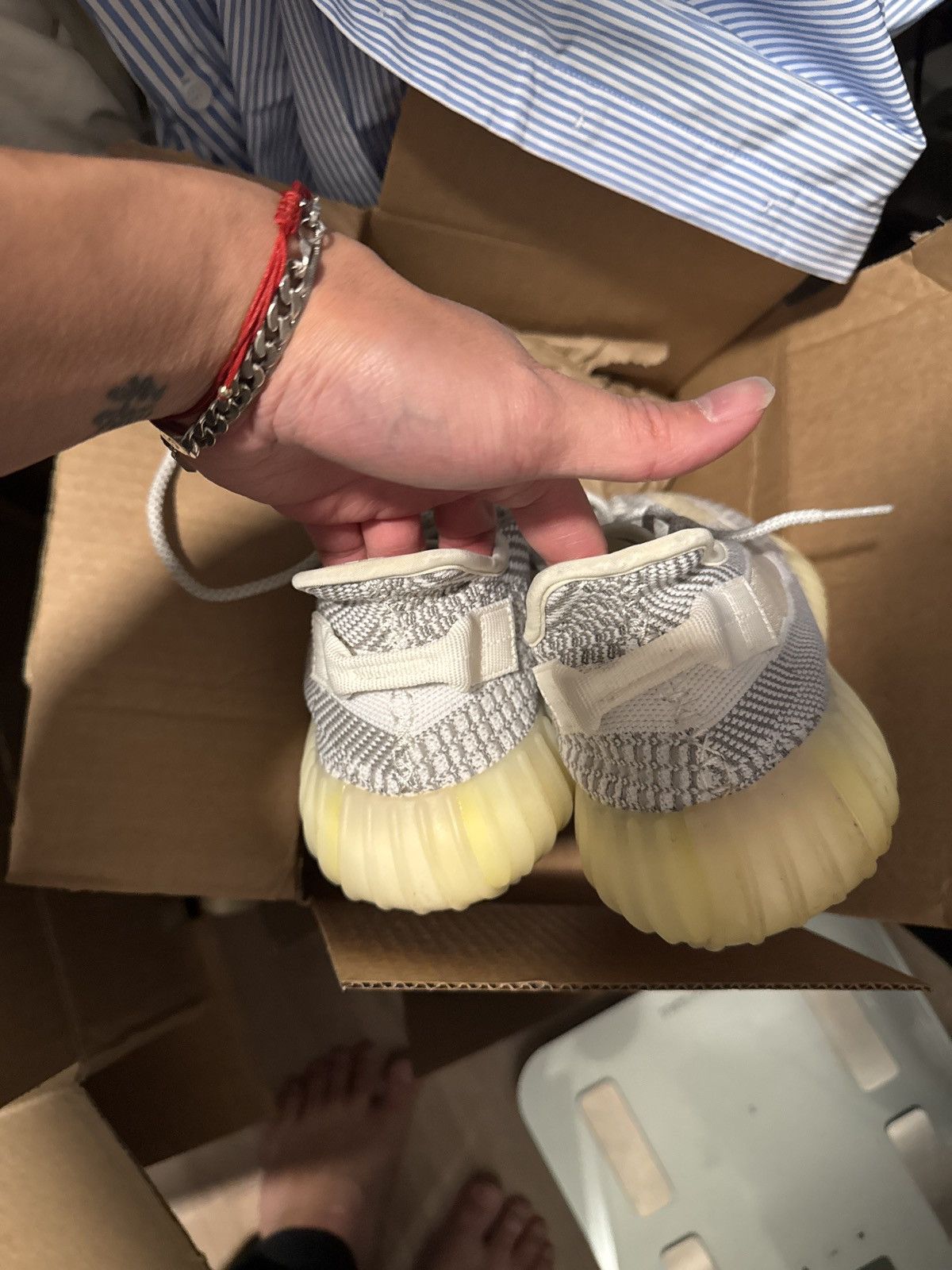 Adidas × Kanye West Adidas boost 350 v2 static non-reflective Size US 10.5 / EU 43-44 - 6 Thumbnail
