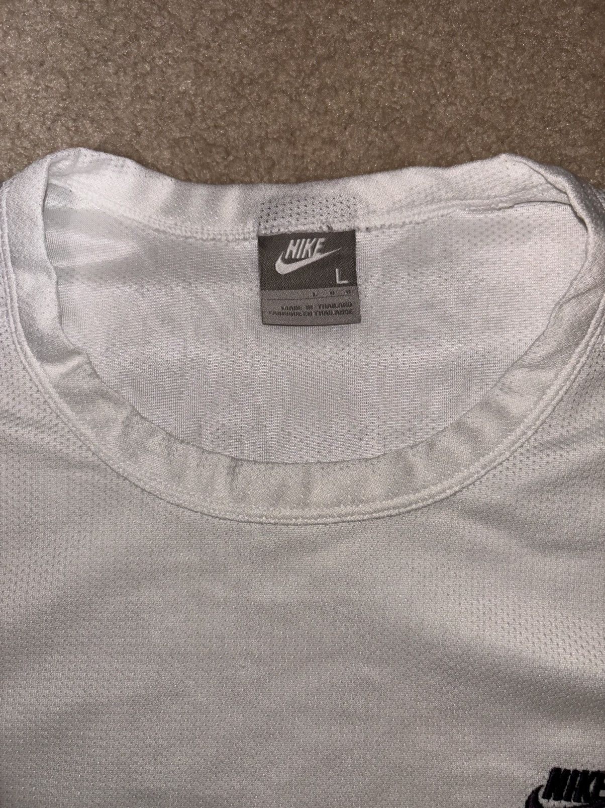 Nike Y2K Nike Athletic Shirt Men's Size Large White Short Sleeve Size US L / EU 52-54 / 3 - 3 Thumbnail