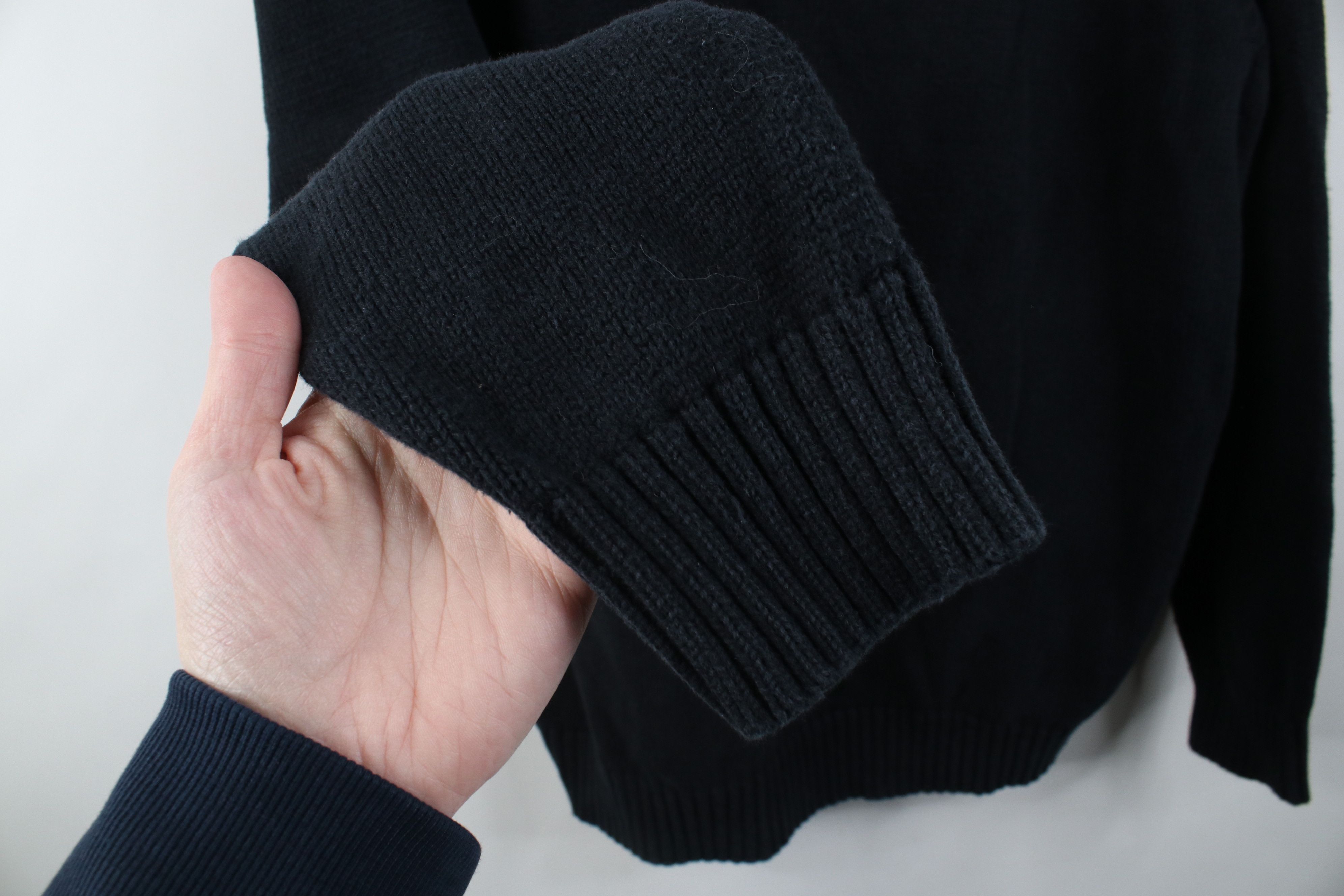Vintage Vintage 90s Streetwear Blank Knit Crewneck Sweater Black Size US L / EU 52-54 / 3 - 6 Thumbnail