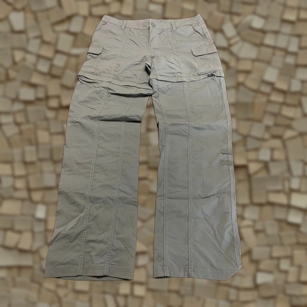 The North Face The North Face Pants Women's 8 Green Cargo Pants Straight Leg Pockets Casual Size 30" / US 8 / IT 44 - 1 Thumbnail