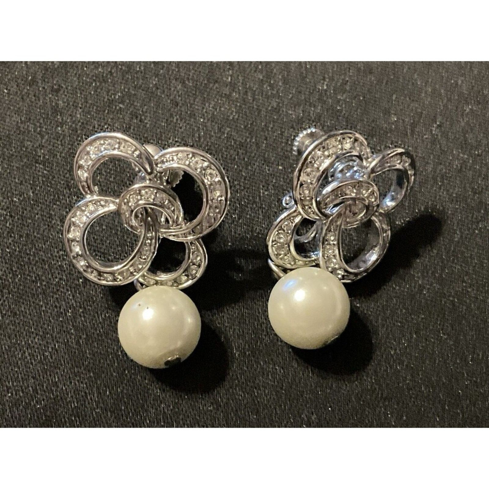 Other Artini Vintage Crystal Faux Pearl Screw Back Earrings Signed Size ONE SIZE - 2 Thumbnail