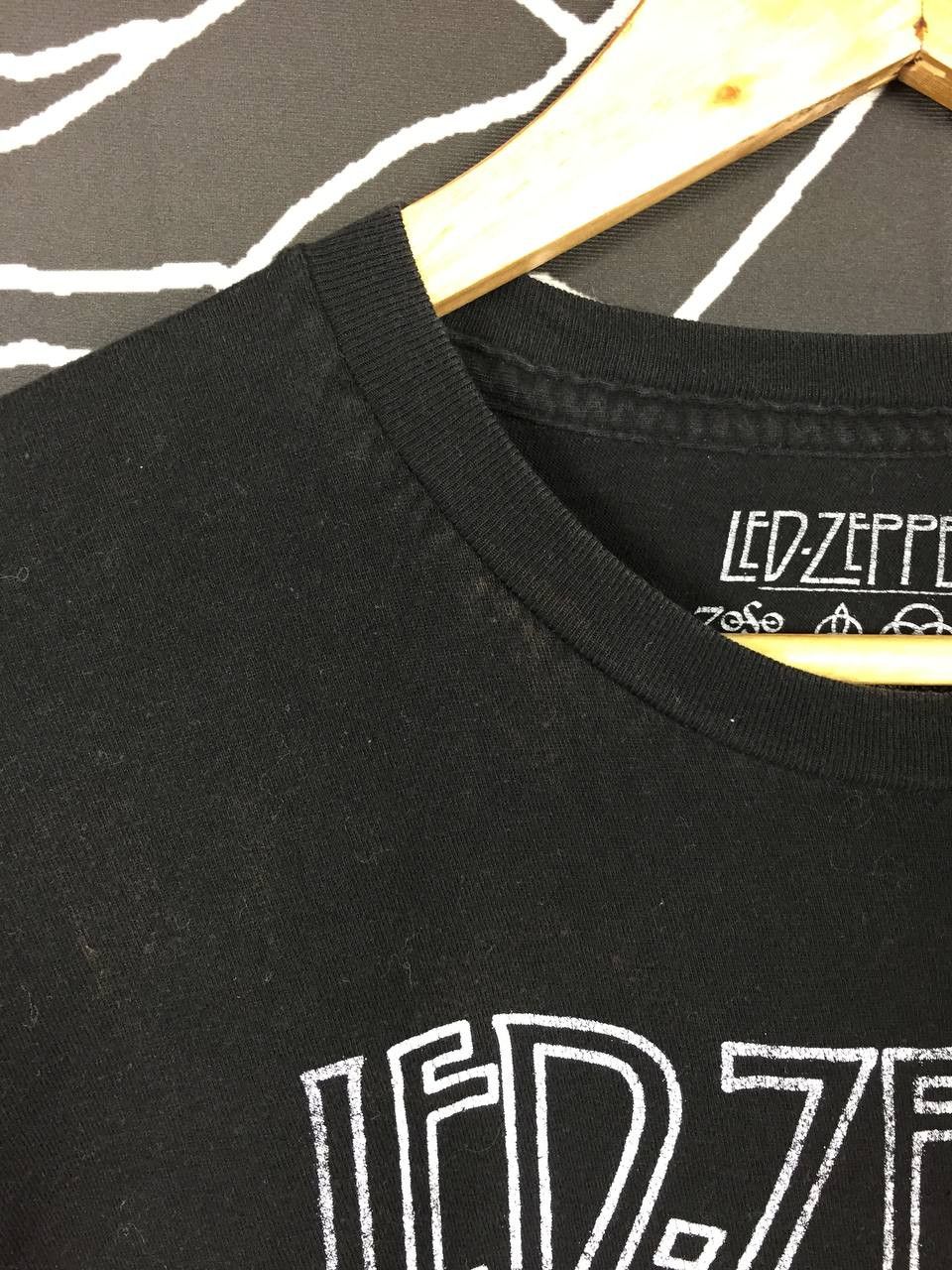Band Tees × Led Zeppelin × Vintage Led Zeppelin United States of America 1977 Band Tee Size US XL / EU 56 / 4 - 4 Thumbnail