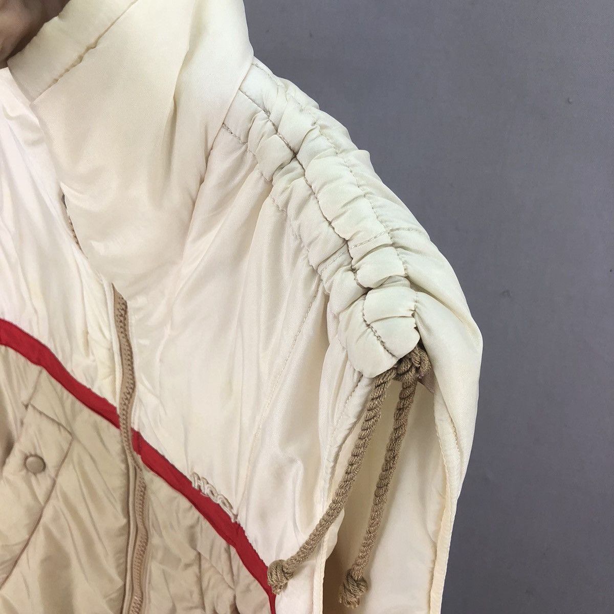 Descente Vintage HCC by Descente Padded Zipper Vests Size US M / EU 48-50 / 2 - 12 Thumbnail