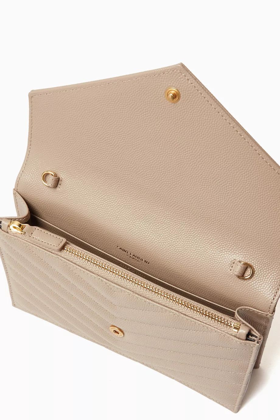 Saint Laurent Paris o1tp1o1224 Size: OS/Cassandre Envelope Chain Wallet in Beige Size ONE SIZE - 3 Thumbnail