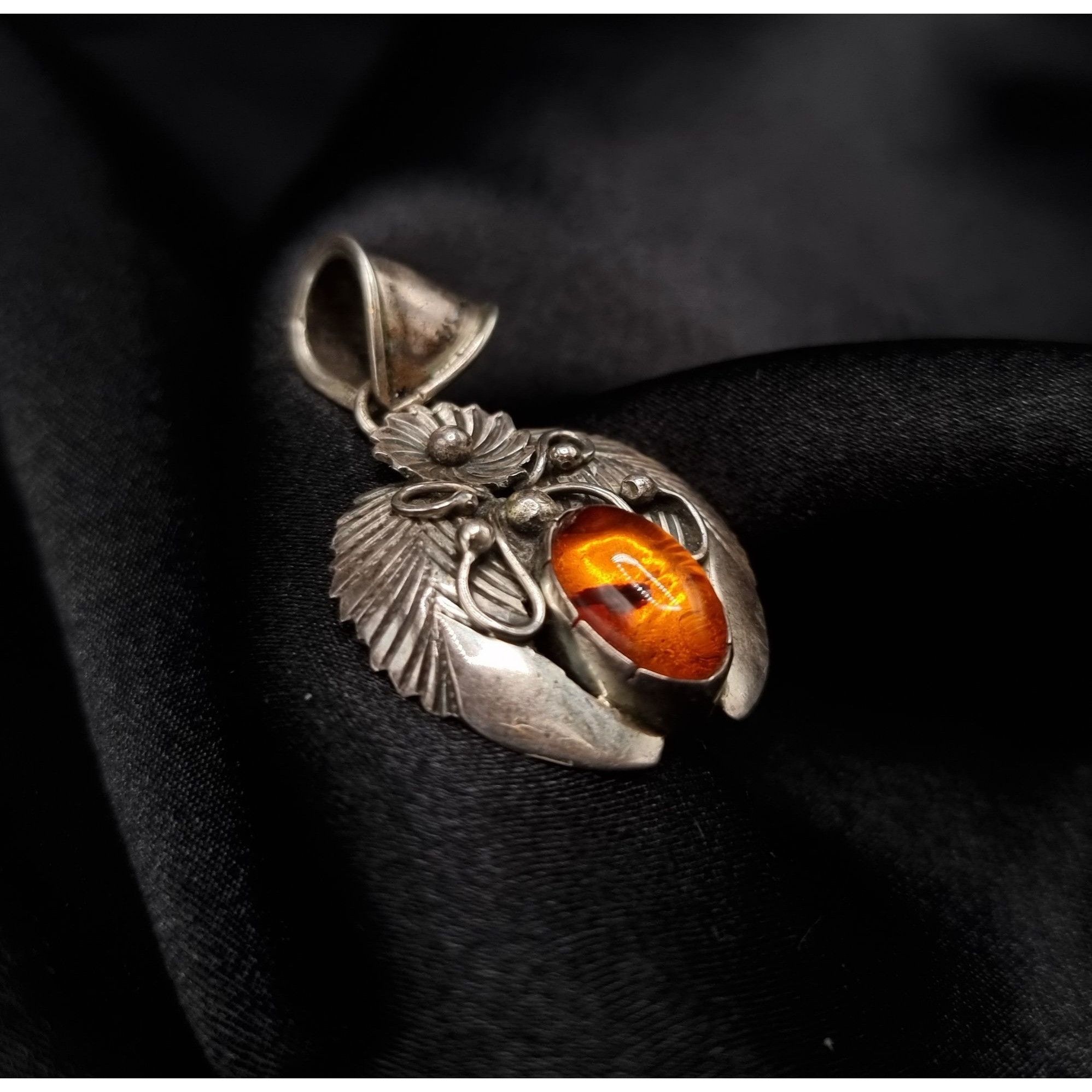 Vintage Vintage Sterling Silver Amber Pendant With Intricate Scarab Size ONE SIZE - 2 Thumbnail
