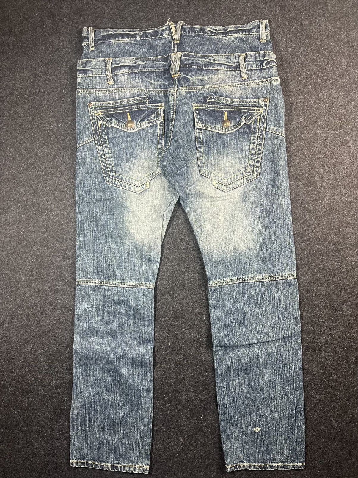 Tornado Mart Double Waist Whiskered Lightning Fade Amarantine Jeans Size US 34 / EU 50 - 2 Thumbnail