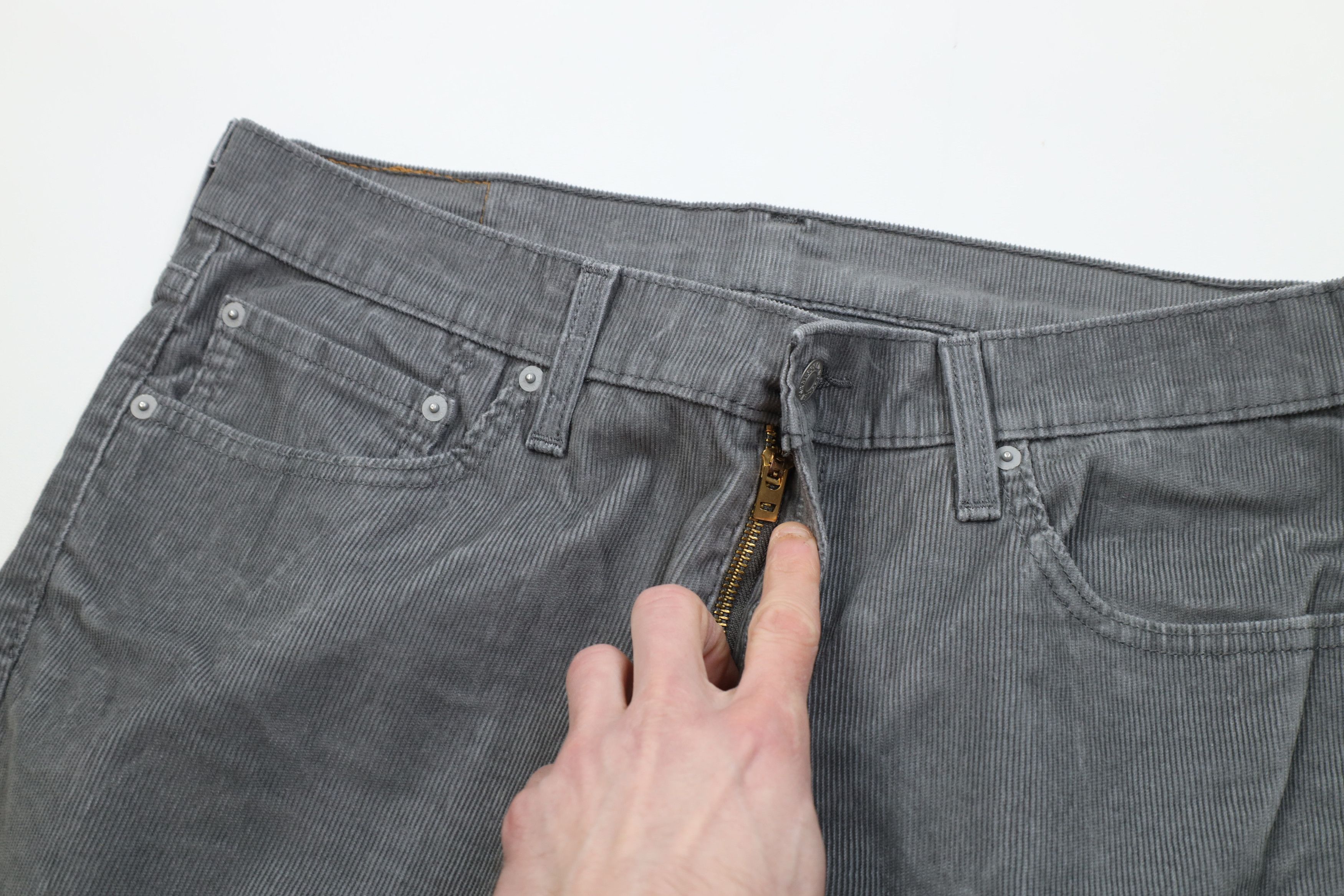 Levi's Vintage Y2K Levis 511 Slim Fit Corduroy Chino Pants Gray Size US 36 / EU 52 - 8 Thumbnail