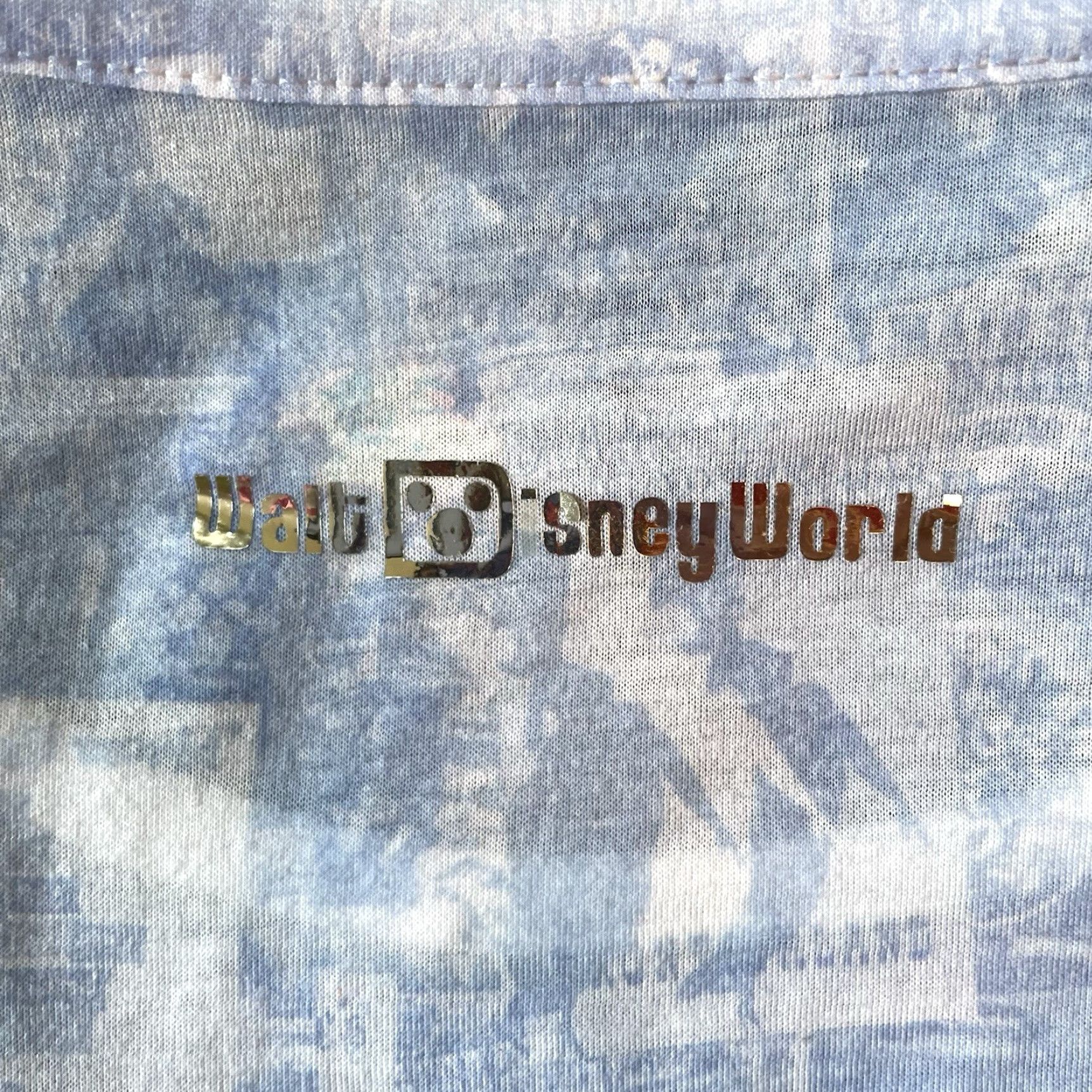 Vintage DISNEYLAND RESORT T-Shirt Women Mickey Mouse Blue All Over Print 40 years of Magic M Size M / US 6-8 / IT 42-44 - 6 Thumbnail