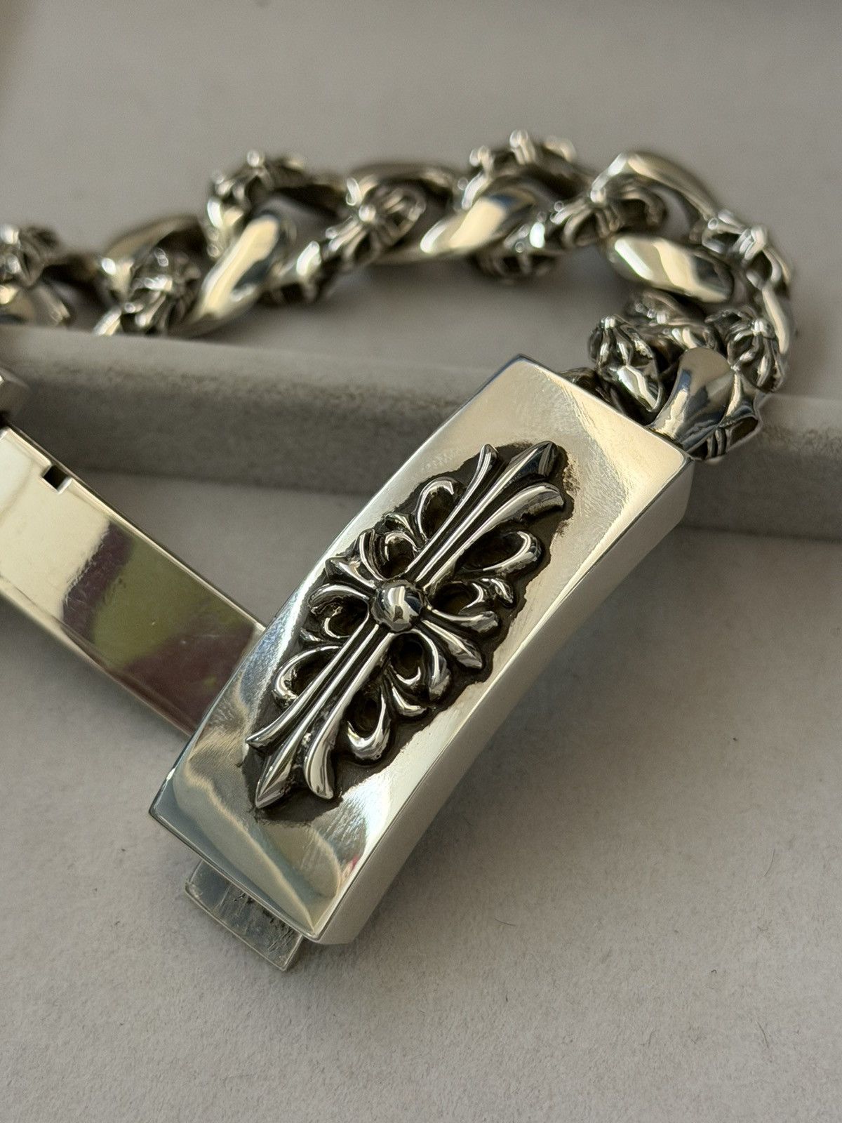 Chrome Hearts Chrome Hearts Floral Cross Fancy Link ID Bracelet Size ONE SIZE - 3 Thumbnail