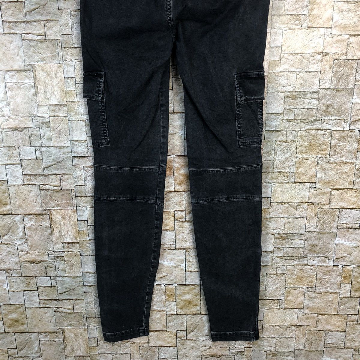 Japanese Brand Japanese Brand Black Cargo Multipocket Pants #A444 Size 26" / US 2 / IT 38 - 18 Thumbnail