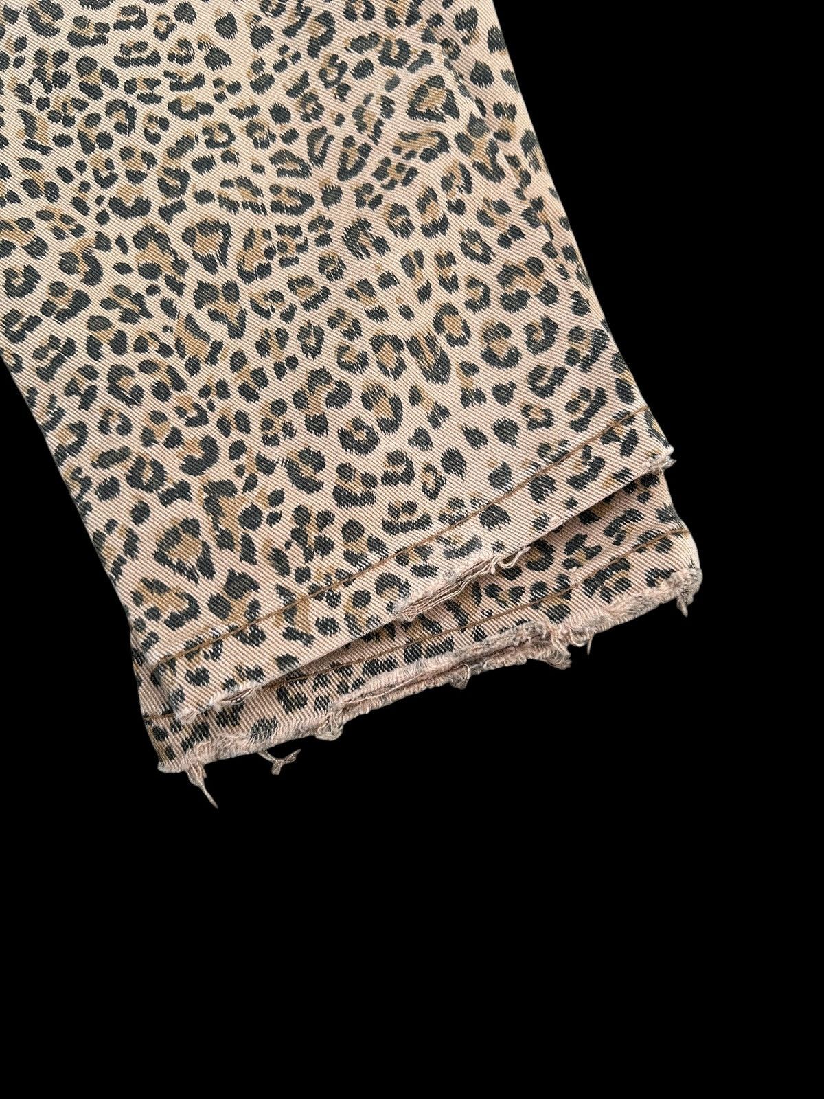 Kapital YOSHITOMO NARA LOLITA Exotic Leopard Distressed Denim Jeans Size US 29 - 13 Thumbnail