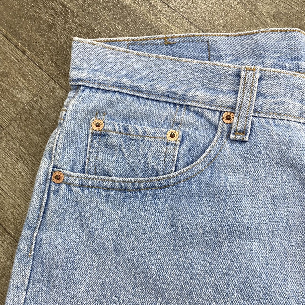 Levi's Vintage Clothing 1990s Vintage Levis 501 USA 34x36 Blue Jeans Size US 33 - 6 Thumbnail