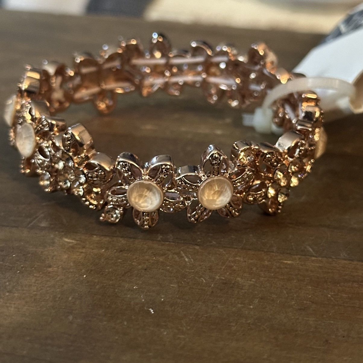 Other Napier rose gold rhinestone flower stretch bracelet Size ONE SIZE - 6 Thumbnail