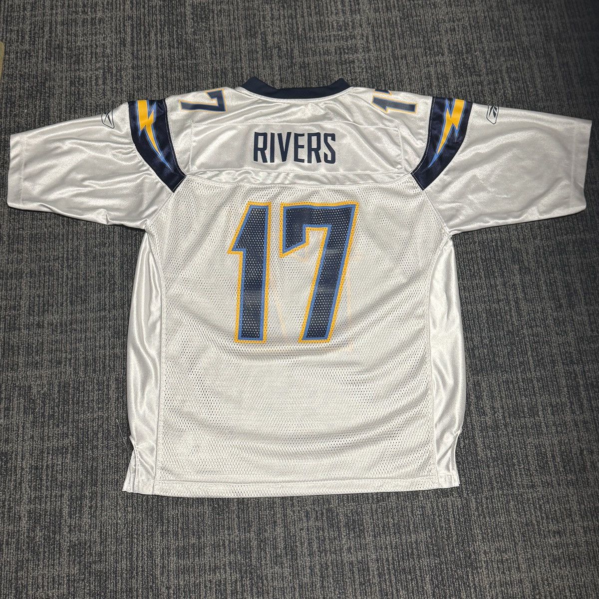 NFL Reebok Chargers Philip Rivers #17 Jersey M Size US M / EU 48-50 / 2 - 1 Thumbnail
