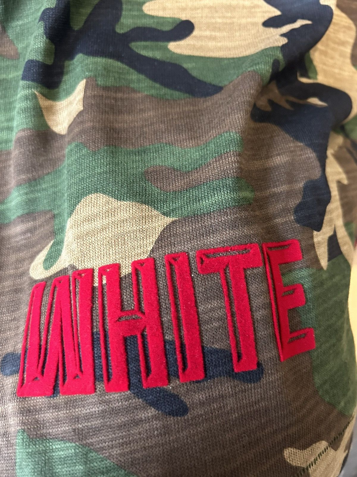 Off-White Slightly oversized OFF-WHITE Camo tee size S brand new Size US S / EU 44-46 / 1 - 7 Thumbnail