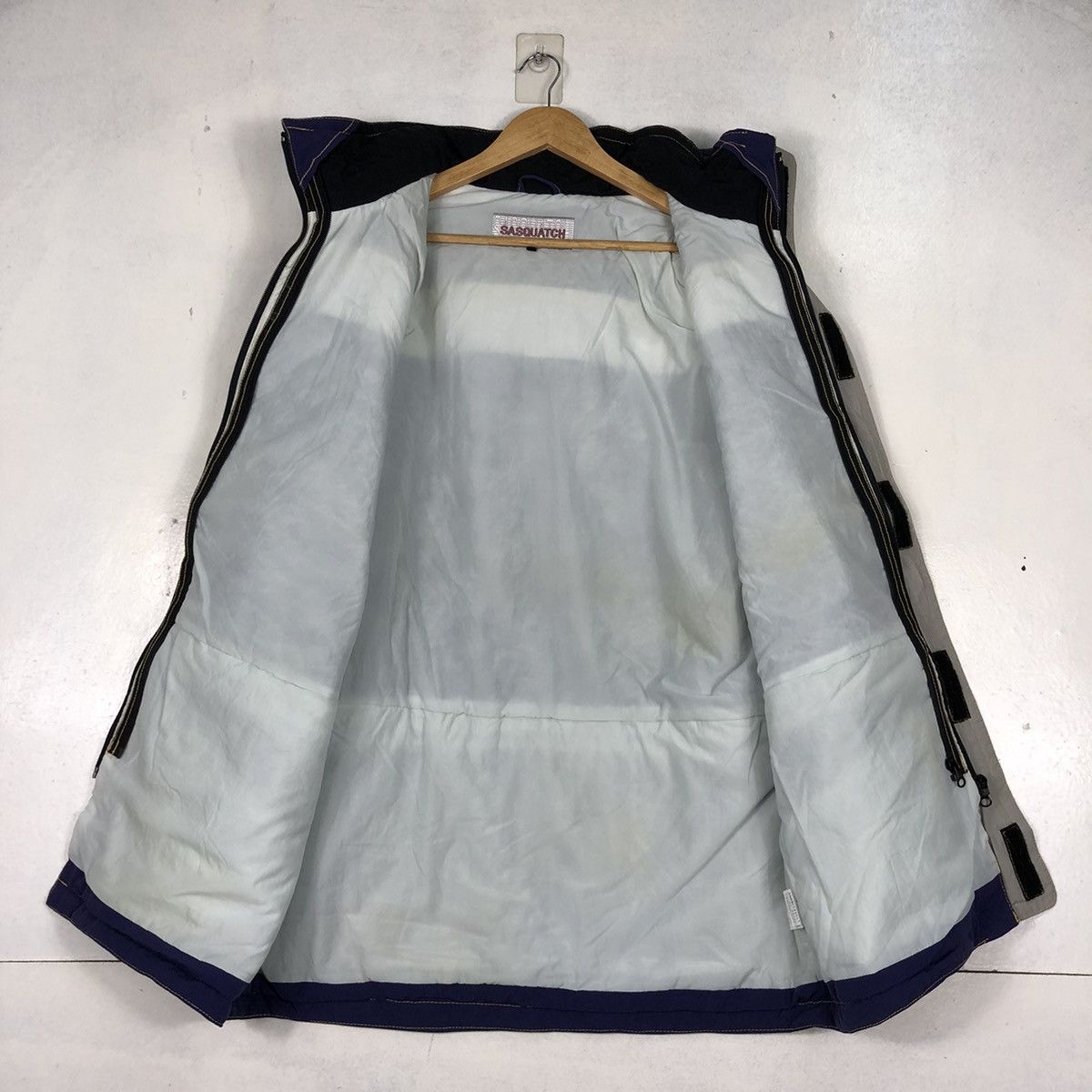 Japanese Brand ❤️‍🔥SEND OFFER ❤️‍🔥Sasquatch Fabric Ski Jacket Size US M / EU 48-50 / 2 - 12 Thumbnail