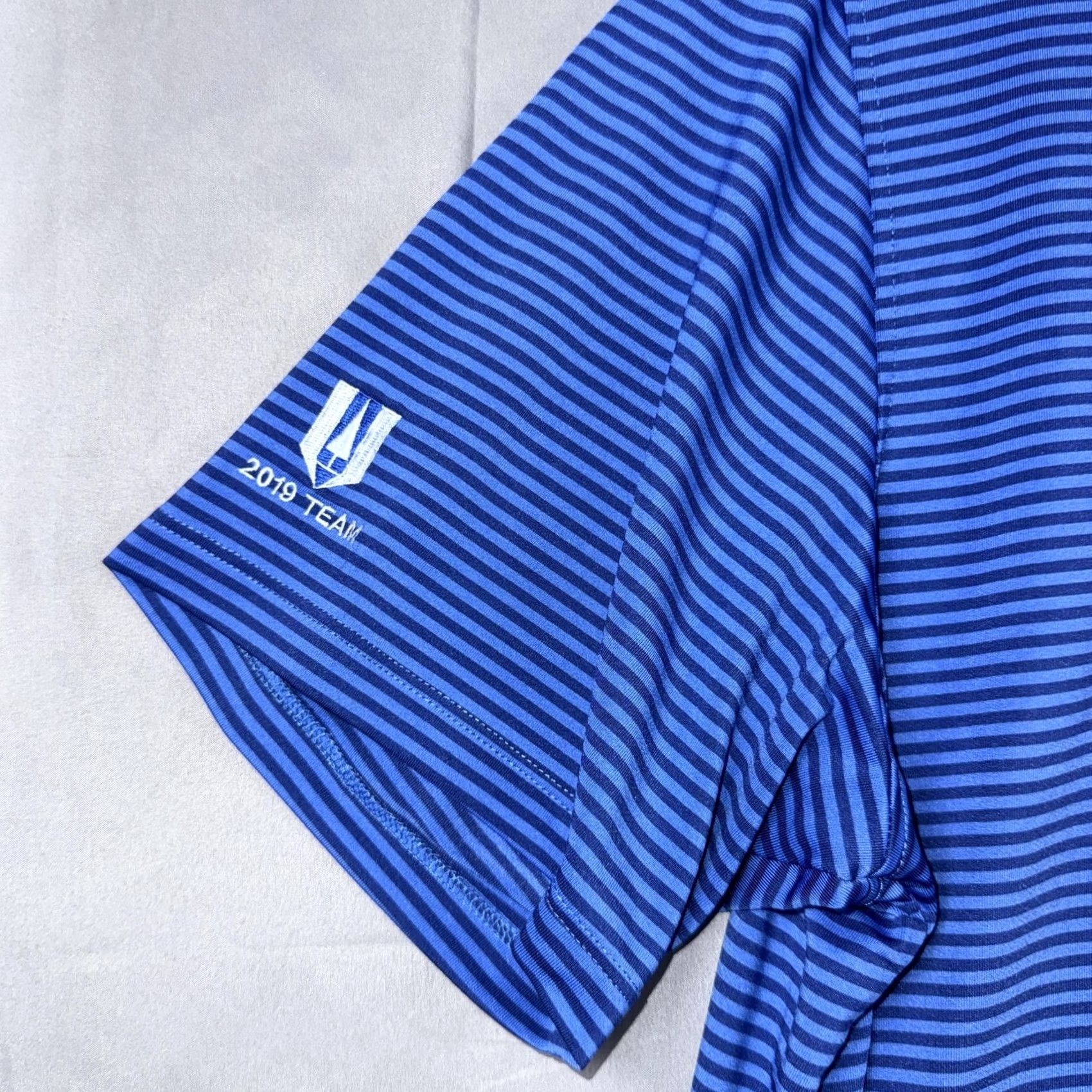 Vintage Greyson Polo Shirt Mens XL Blue Stripe Performance Golf 2019 Team Logo Shirt Mens XL Blue Stripe Polo Size US XL / EU 56 / 4 - 5 Thumbnail
